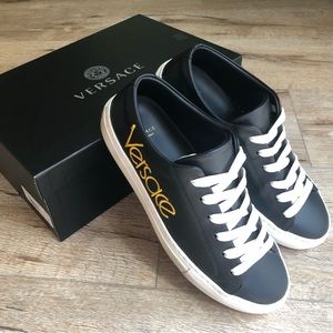 Versace Sneakers Size 6 Black Gold Logo $650 Retail Excellent Condition With Box